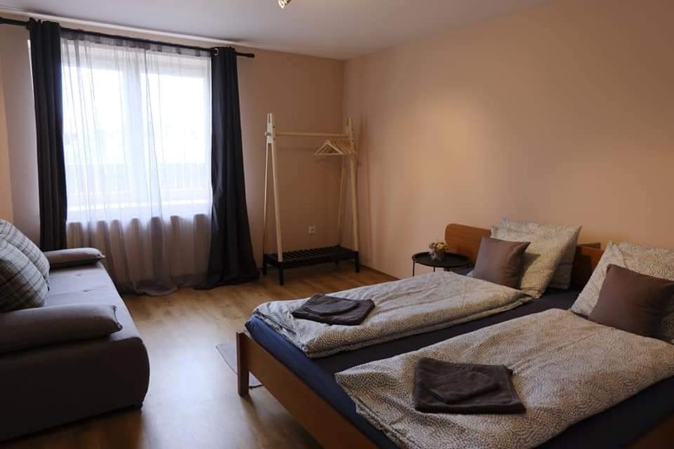 Kajari Apartmanhaz Balatonfokajar Exterior photo